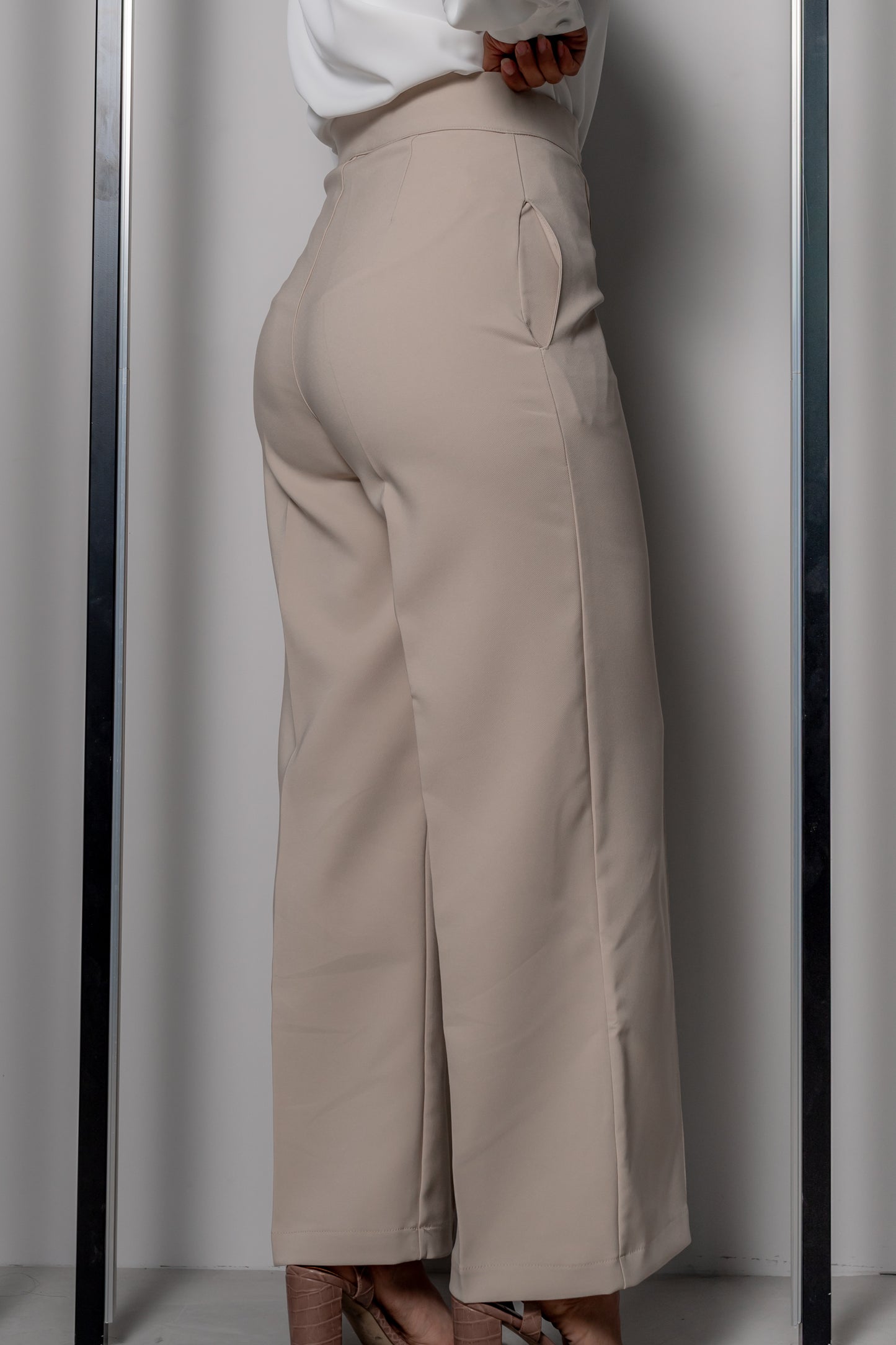 Pant. Rome sastre